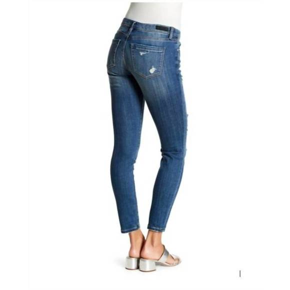 NEW BLANKNYC reade classic skinny distressed ankle jean in blue - Picture 2 of 3